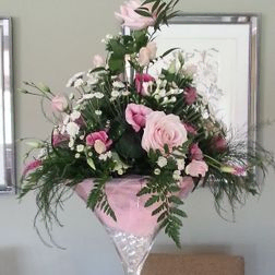 rose wedding bouquet for bride